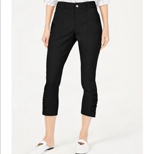 Runched-Hem Cropped Pants